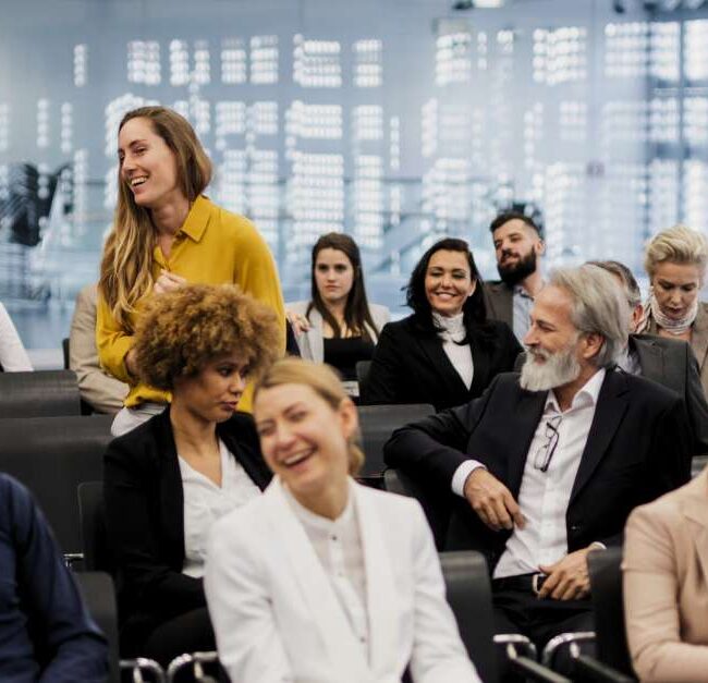 How to Choose the Best Sales Keynote Speaker for Your Sales Kickoff