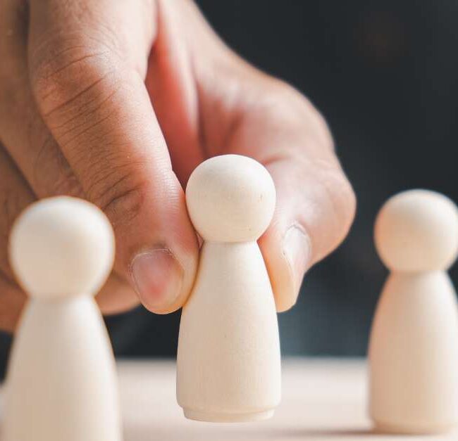 Leadership Speakers Like Brene Brown: 5 Alternatives for Your Next Event