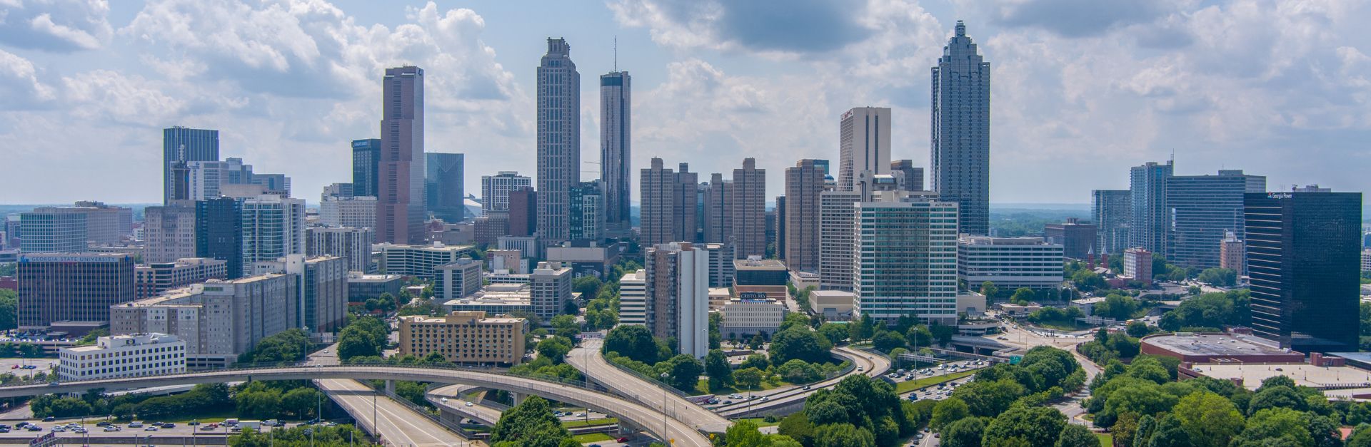 How to Choose the Best Leadership Speaker in Atlanta