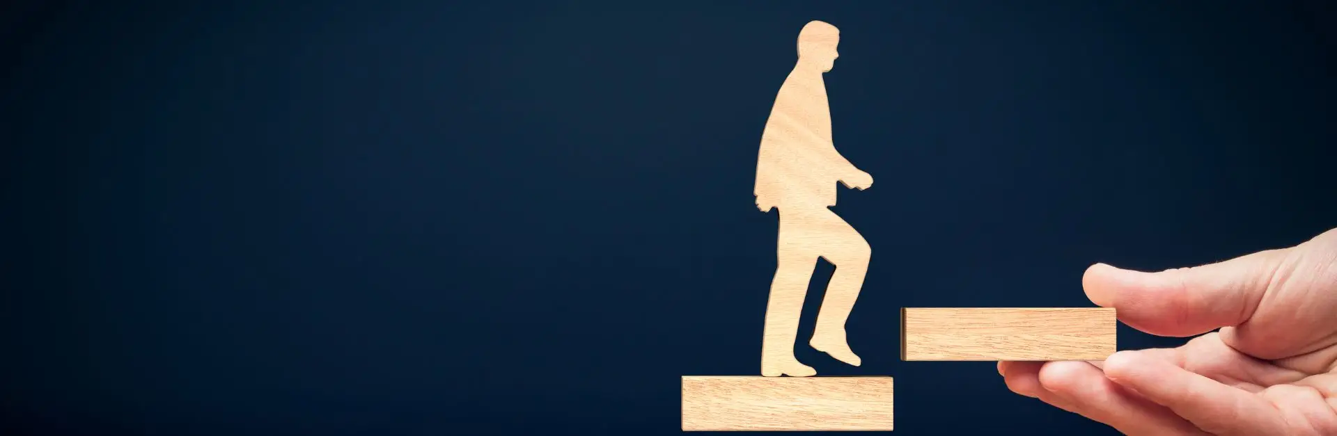 How to Choose a Sales Keynote Speaker Who Activates Your Team, Not Just Motivates Them