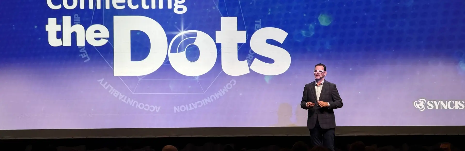 How to Choose the Best Keynote Speaker for Your Technology Conference