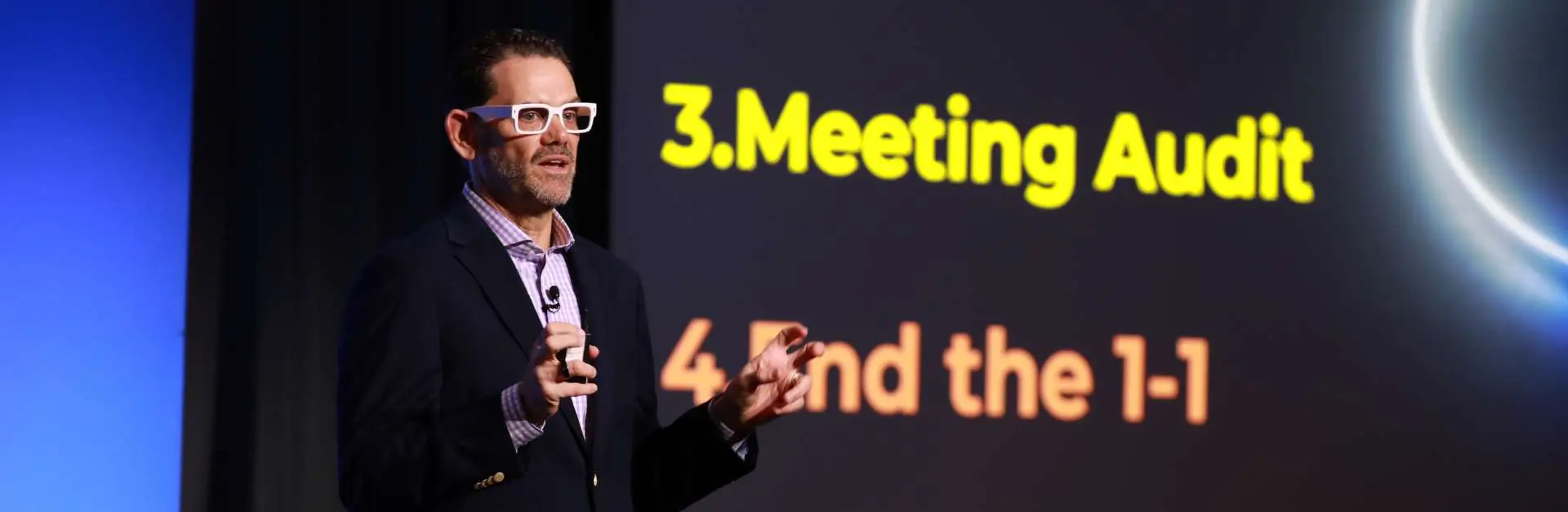 How to Choose the Best Keynote Speaker for an HR Conference