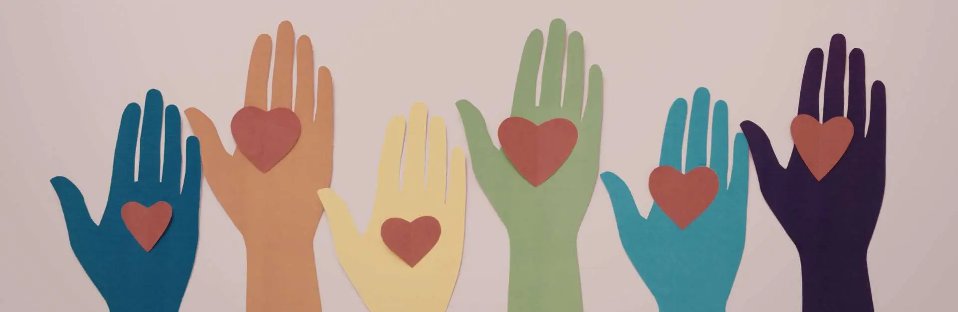 How to Choose the Best Keynote Speaker for a Nonprofit Conference