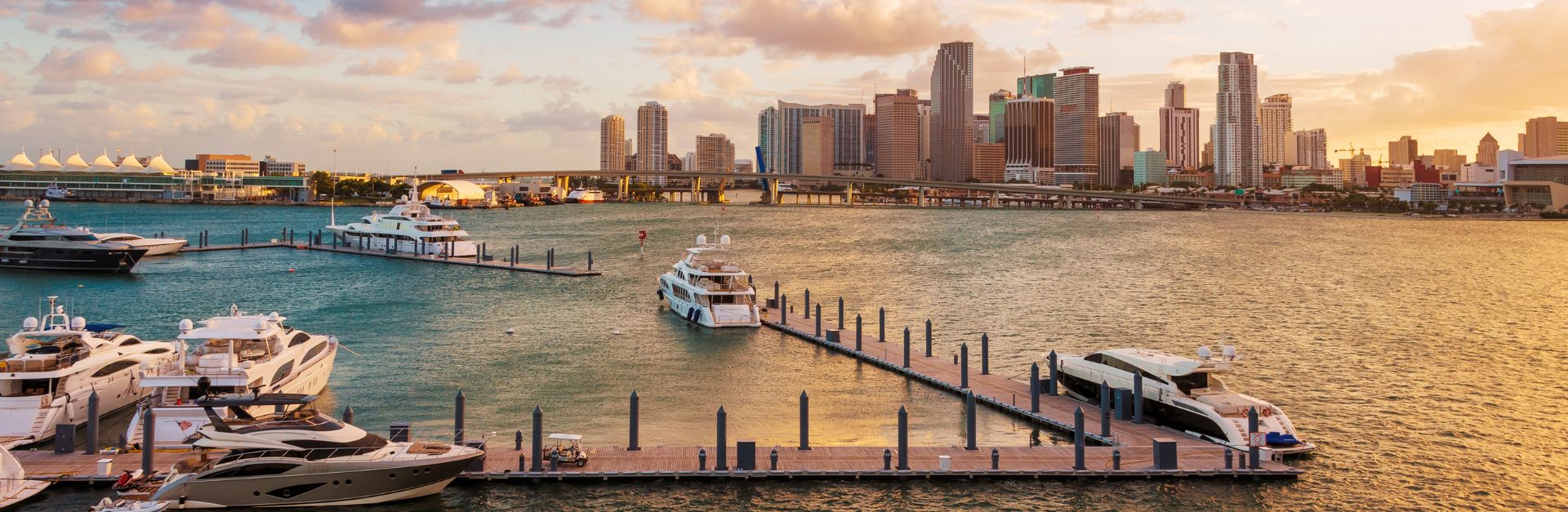 How to Choose the Best Leadership Speaker in Miami