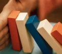 Decision Moments: How to Make High-Stakes Leadership Calls Under Pressure