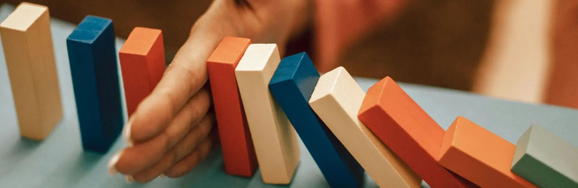 Decision Moments: How to Make High-Stakes Leadership Calls Under Pressure
