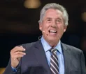 Keynote Speakers Like John Maxwell, but More Interactive: 7 Alternatives for 2026