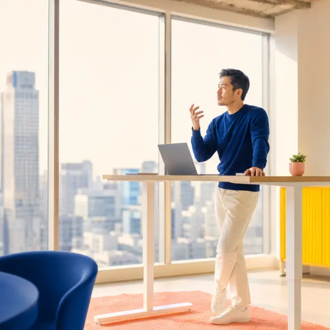 How Does AI Impact Leadership Decision-Making in Modern Organizations?