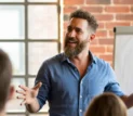 What Makes a Good Keynote Speaker? 5 Qualities to Check Before You Book