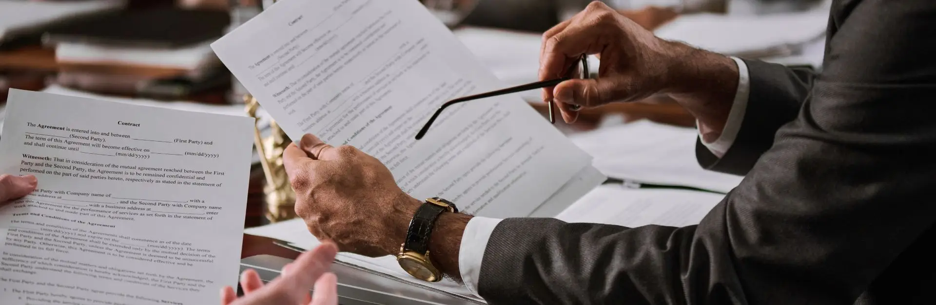 Keynote Speaker Contract, Rider, and RFP: What to Include Before You Sign