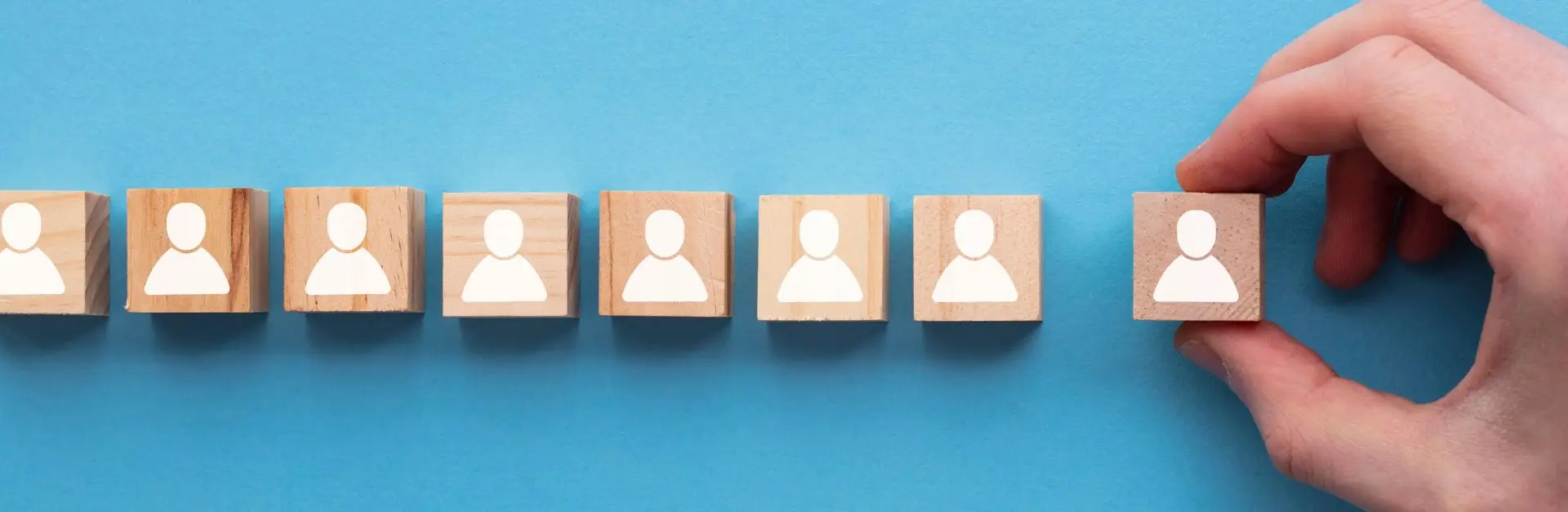How to Choose a Resilience Keynote Speaker: A 2026 Guide for Event Planners